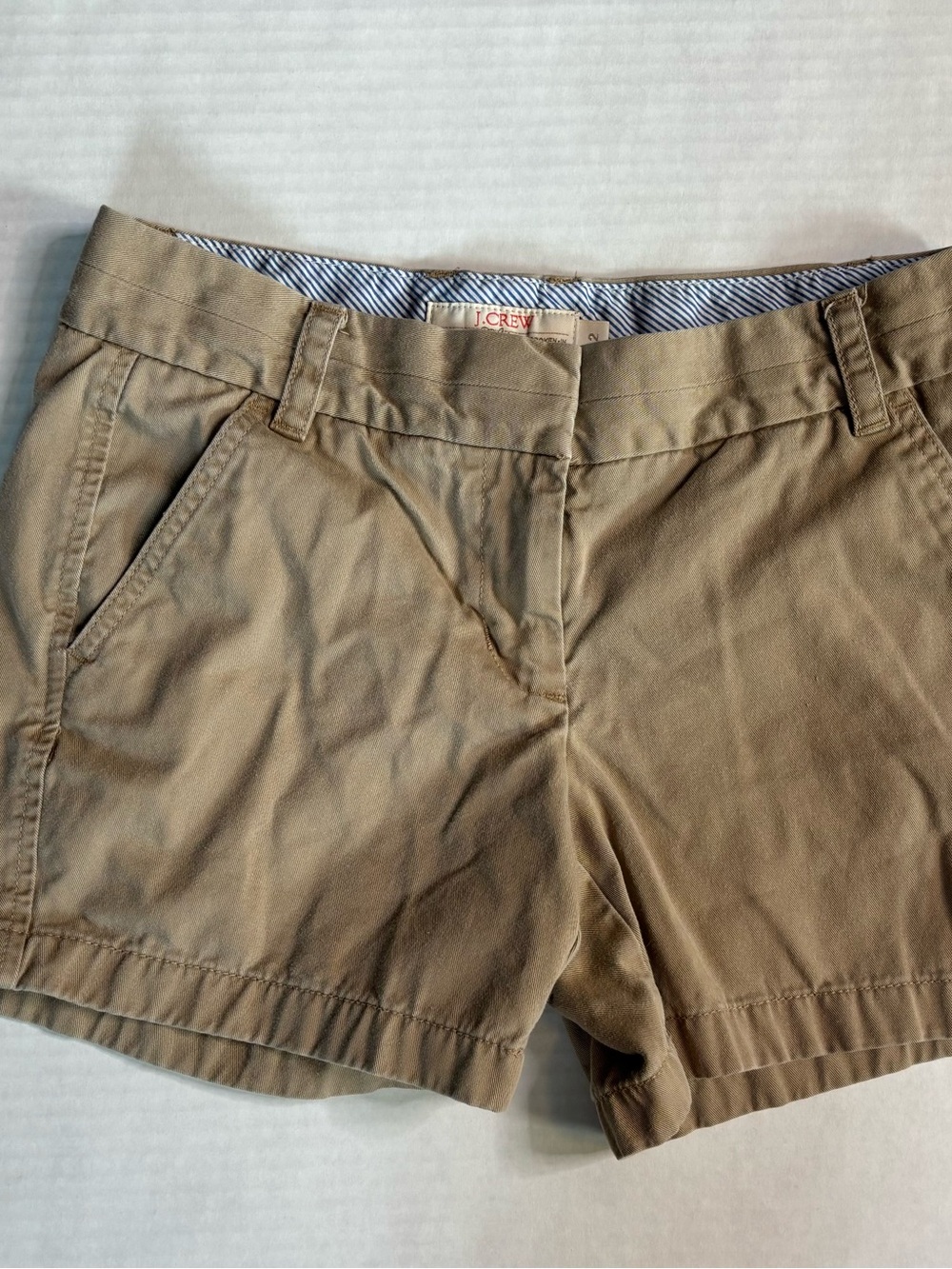 J. Crew Women’s Khaki Chino Bermuda Shorts 100% cotton size 2 broken-in